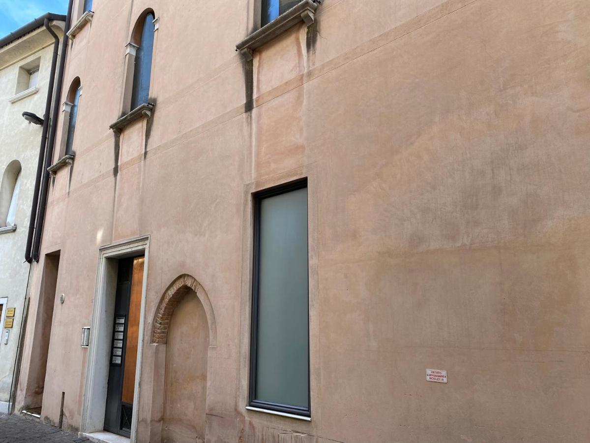 Santa Caterina: Charming Apartment Treviso Exterior foto