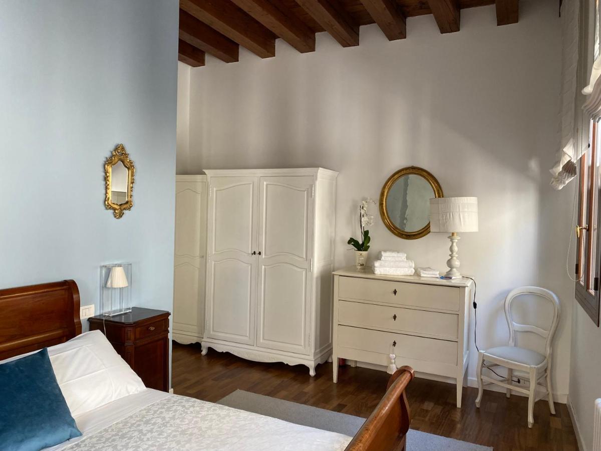 Santa Caterina: Charming Apartment Treviso Exterior foto