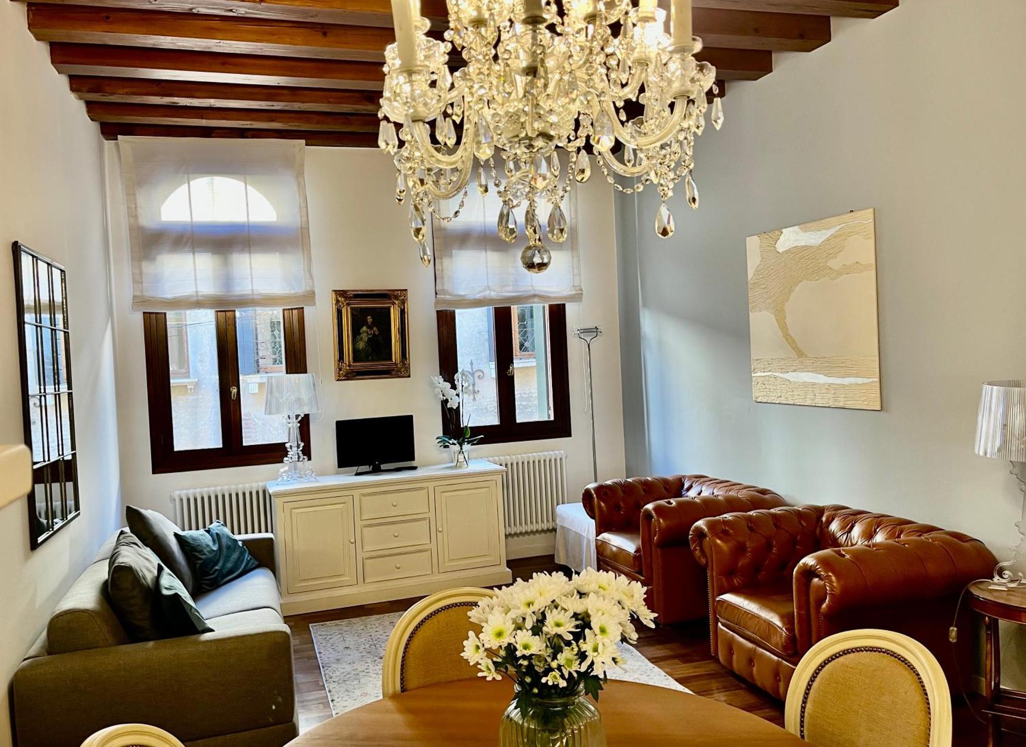 Santa Caterina: Charming Apartment Treviso Exterior foto